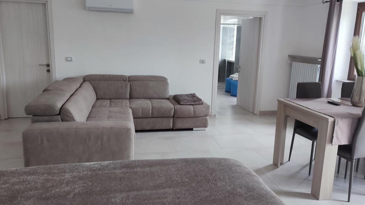 Nautica Tarello - Casa Ena Beb Acomodação com café da manhã Viverone Exterior foto